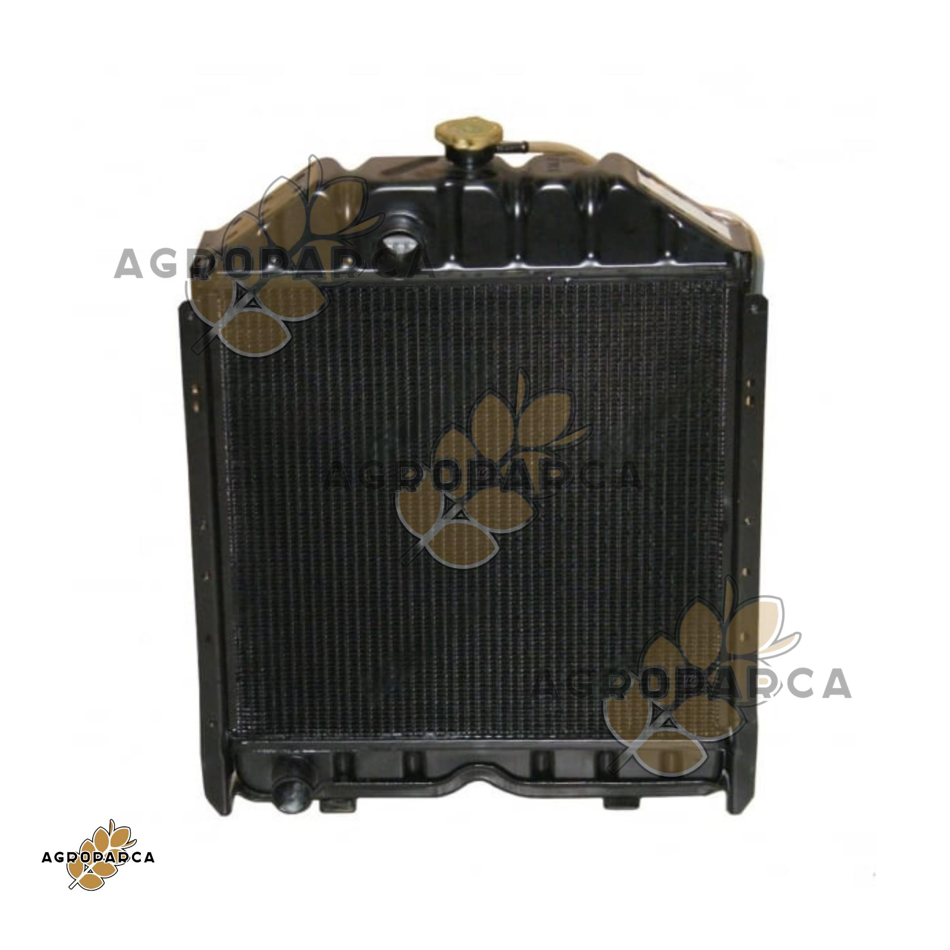 New Holland 70 56 Radyatör 4 Sıra Seyrek (140097)
